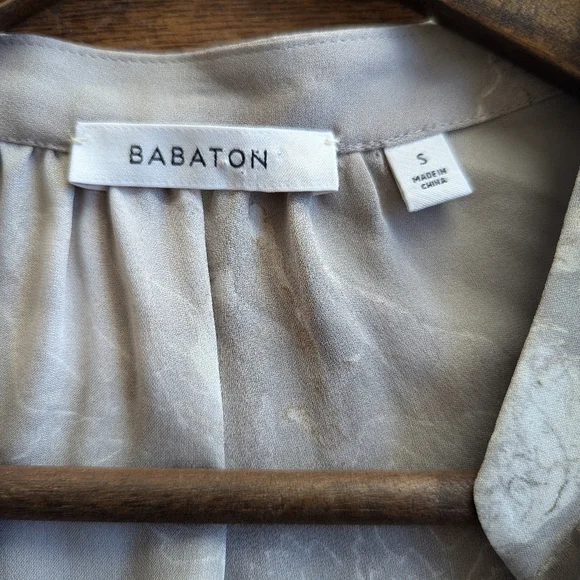 Aritzia Babaton Bennett Floral Gray100% Silk Mini Dress Womens Size S Luxury - Picture 3 of 13